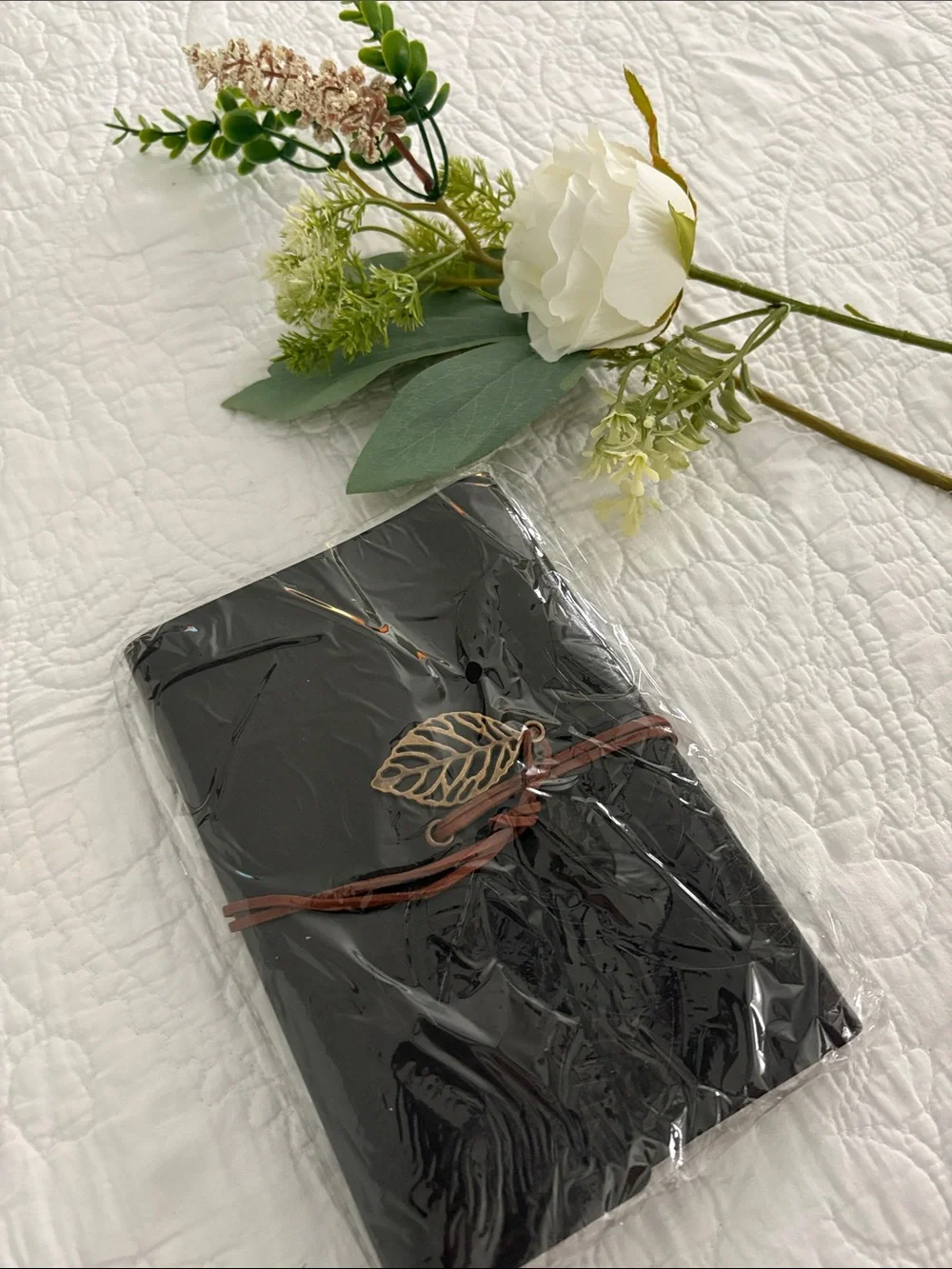 N/A elegant brown